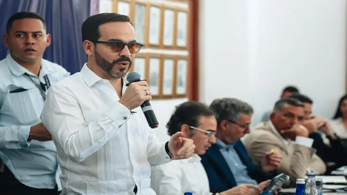 Presidente electo de Colombia suprime la Consejería de Paz y la de Derechos Humanos