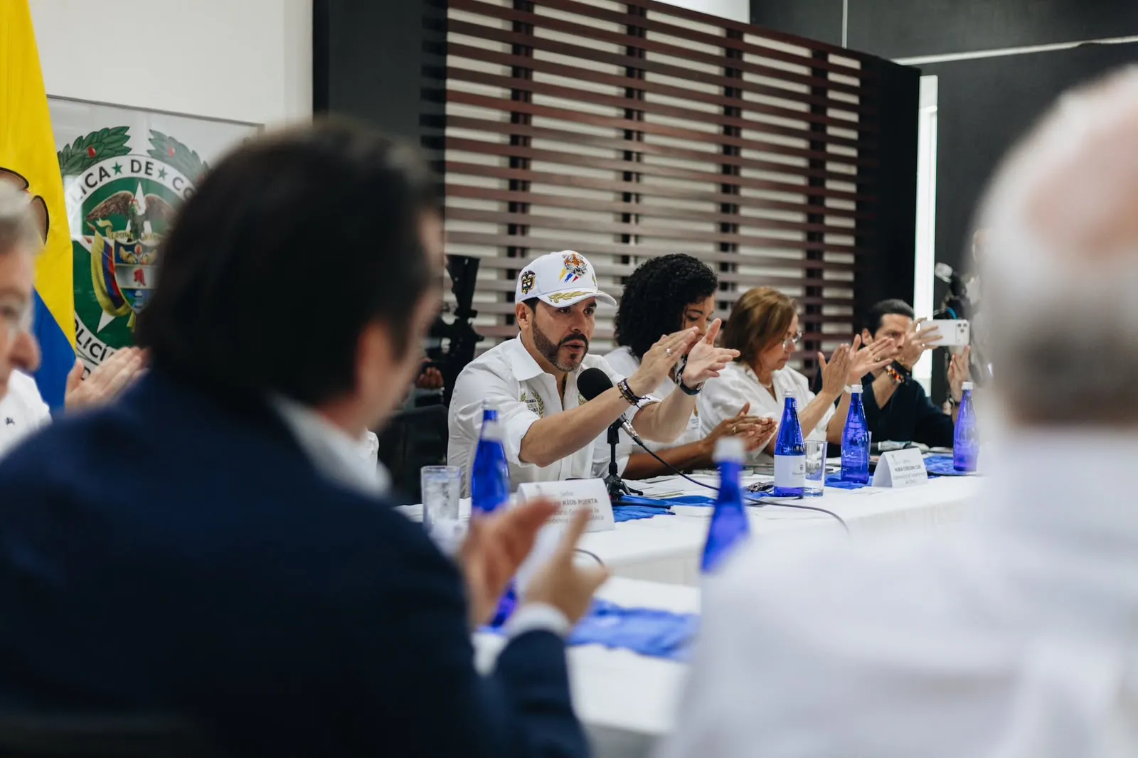 Presidente Abelardo de la Espriella propone inversión de $1 billón para la red vial del Chocó