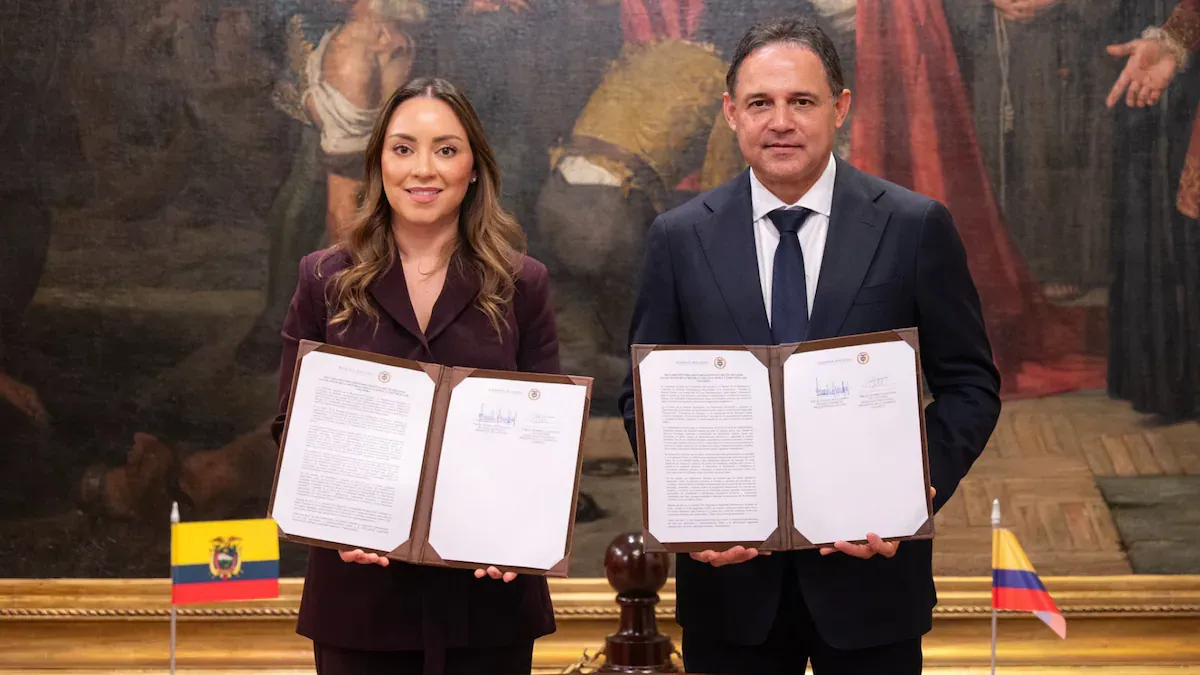 Presidentes del Congreso de Colombia y Ecuador firman declaración conjunta contra el crimen transnacional