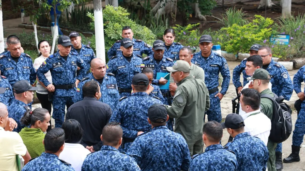 Primeras decisiones de Abelardo de la Espriella: traslado de 117 presos de alto perfil a centros de alta seguridad
