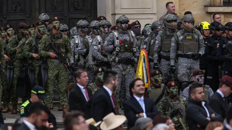 Presidente electo evalúa realizar su posesión fuera de la Plaza de Bolívar