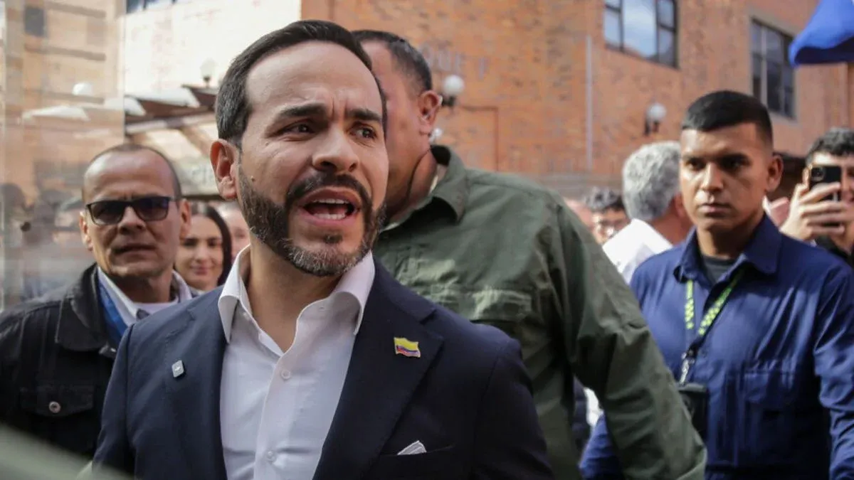 Suenan posibles fusiones ministeriales en la conformación del gabinete de Abelardo de la Espriella