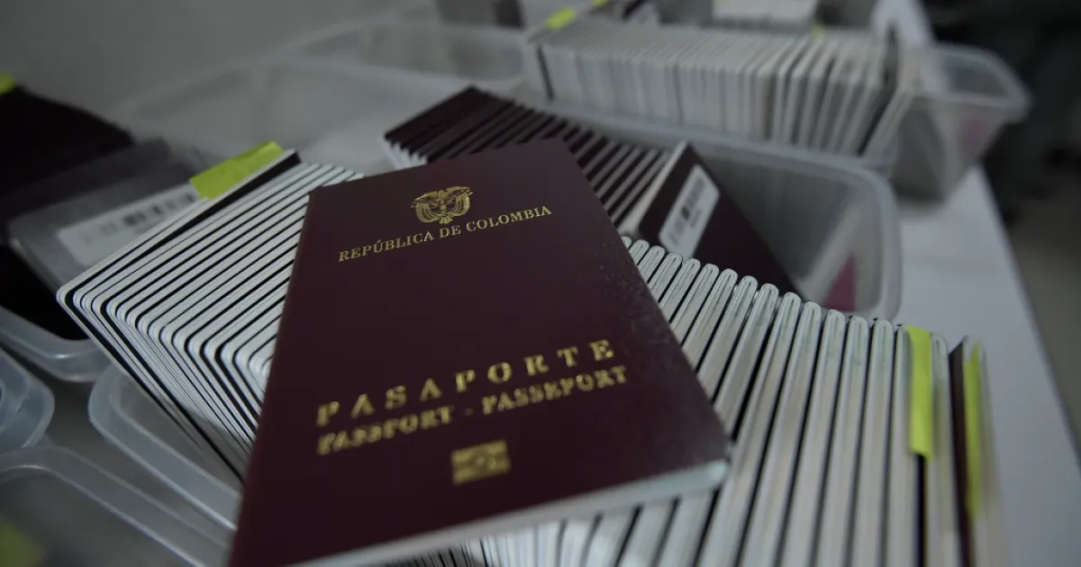 Cancillería declara urgencia manifiesta para expedir pasaportes en Colombia