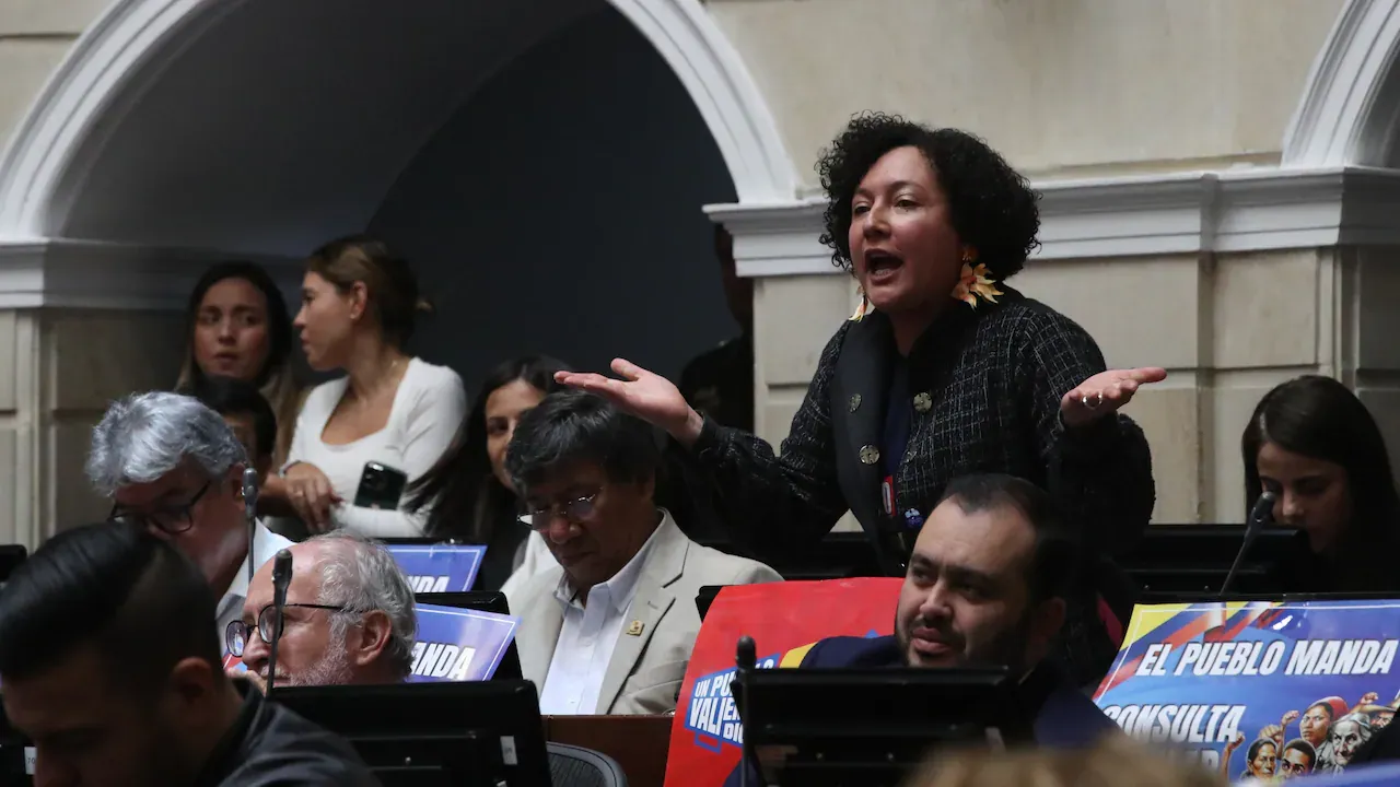Queja disciplinaria contra Isabel Zuleta por pedir desconocer al presidente De La Espriella
