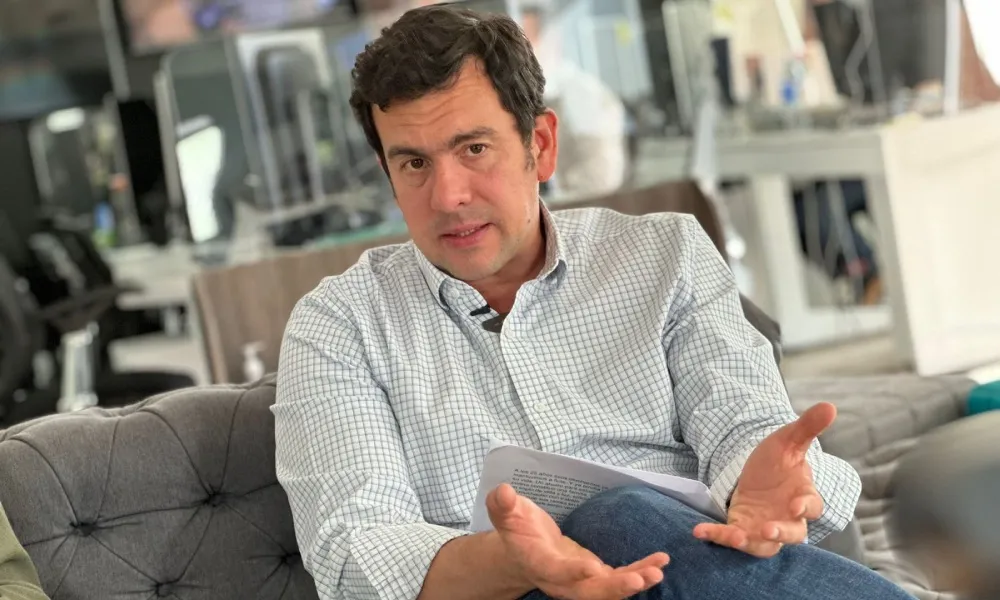 Rodrigo Lara Restrepo llega al Ministerio del Interior en el gabinete de Abelardo de la Espriella