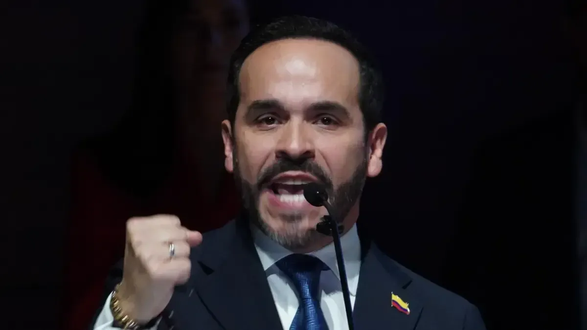 De La Espriella anuncia eliminación de embajadas y sedes consulares en varios países