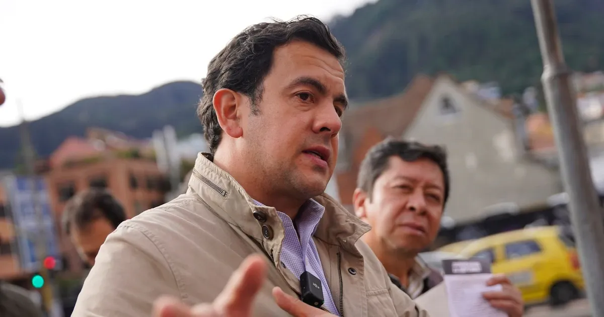 El ministro del Interior de De la Espriella promete relaciones sin acuerdos ocultos con el Congreso