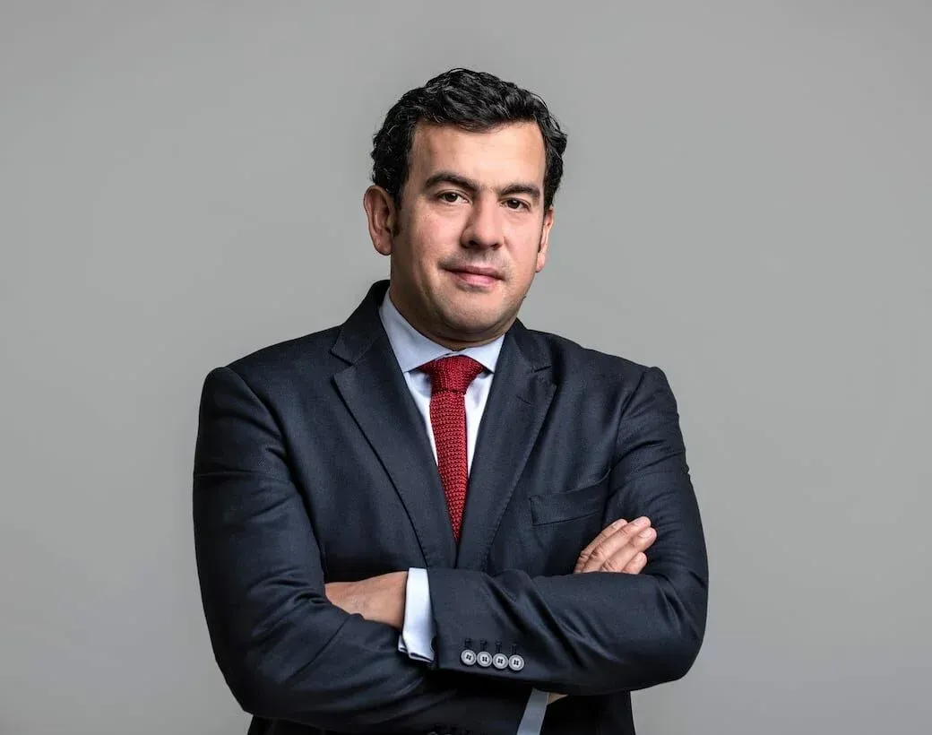 Abelardo de la Espriella designa a Rodrigo Lara Restrepo como próximo ministro del Interior