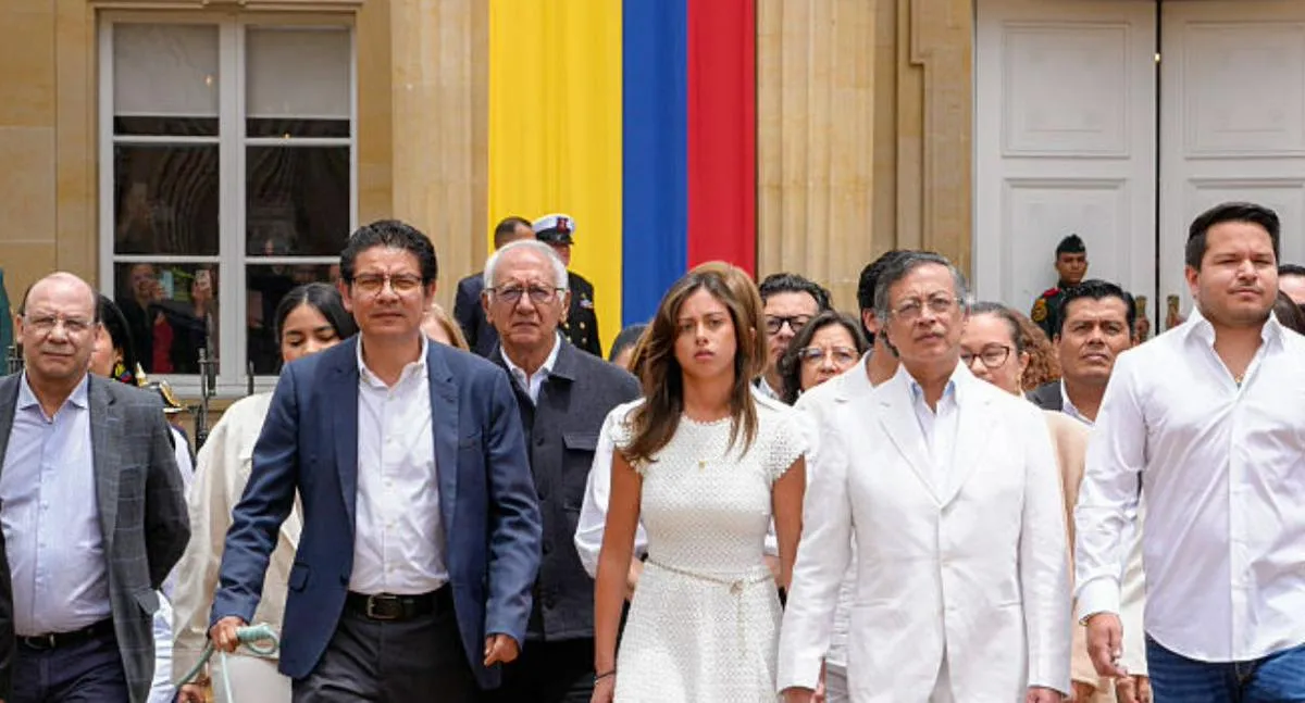 Petro firmó ocho decisiones de última hora que el Gobierno de De la Espriella deberá revisar