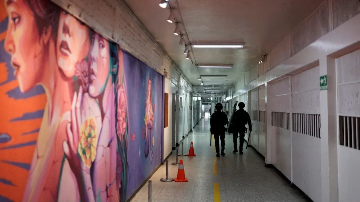 Gobierno traslada 20 peligrosos criminales a cárceles de Bogotá