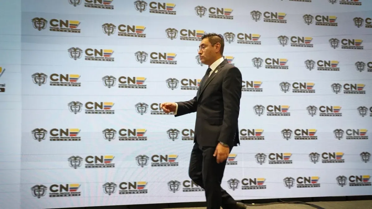 CNE inicia la última fase del escrutinio nacional y espera declarar al presidente en las próximas 24 horas
