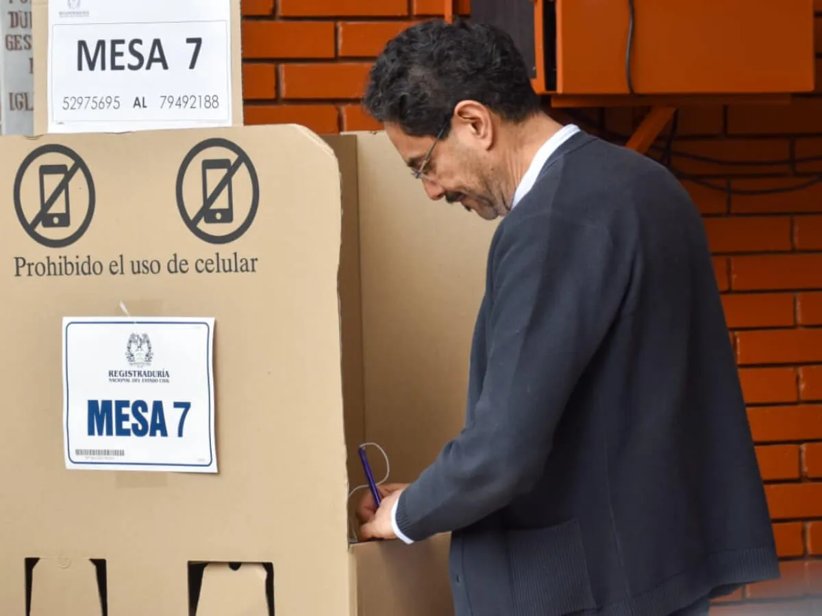 El Pacto Histórico asume el rol de oposición frente al gobierno de De La Espriella