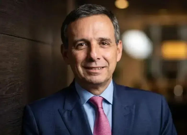 Ministro de Hacienda anuncia búsqueda de $88 billones en crédito externo