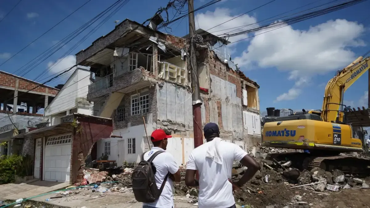 Trabajo en casa, licencias por calamidad y cesantías: medidas del Gobierno para proteger el empleo tras el sismo