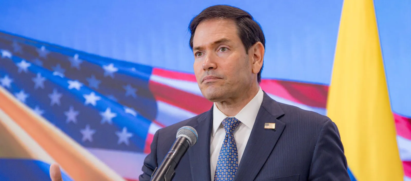Rubio se reunió con De La Espriella en Barranquilla y viajó a Quito