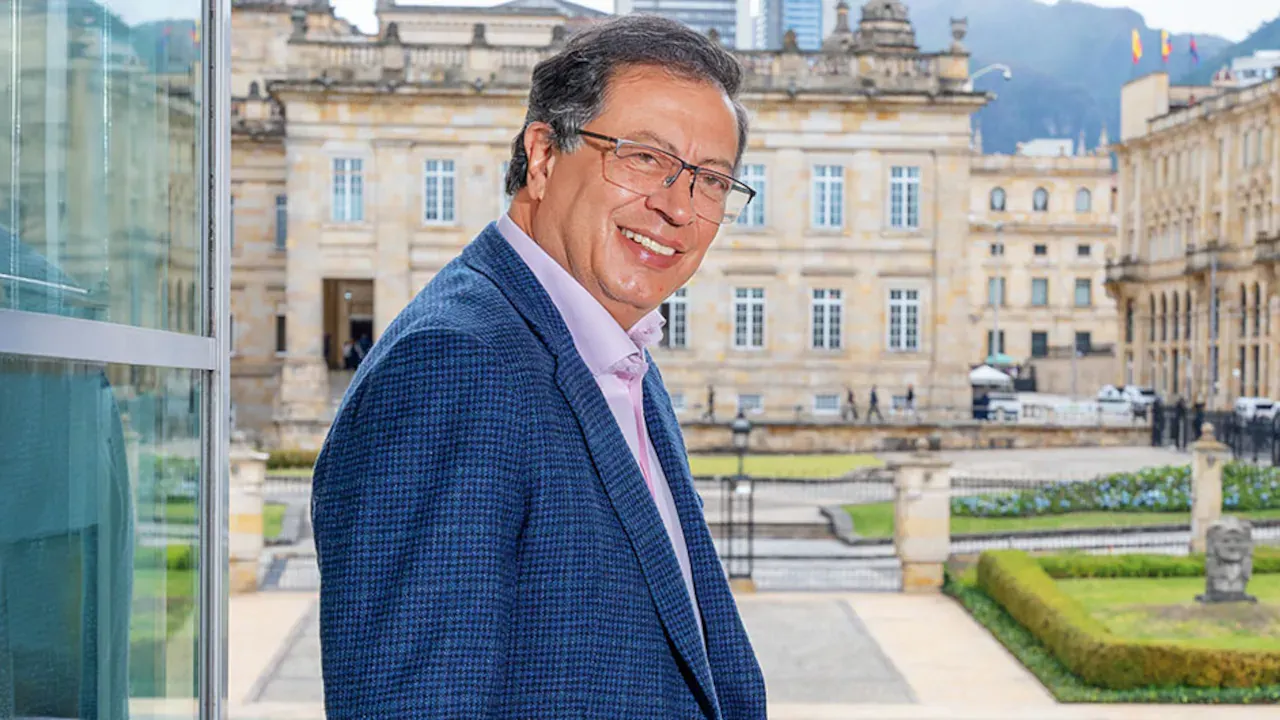 Comisión de Acusación no avanza en investigaciones contra Petro tras triunfo electoral de Abelardo De La Espriella