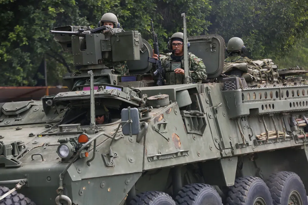 Tres bombardeos en tres semanas marcan la primera estrategia de seguridad del Gobierno de De la Espriella