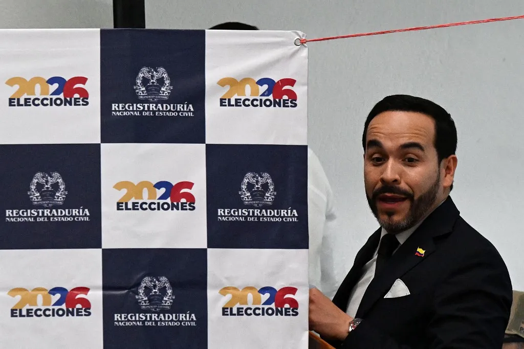 Tribunal admite tutela que cuestiona la candidatura de Abelardo de la Espriella por doble nacionalidad