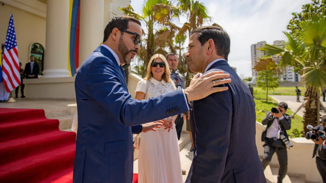 Trump evalúa un encuentro con el presidente De la Espriella tras reunión con Rubio