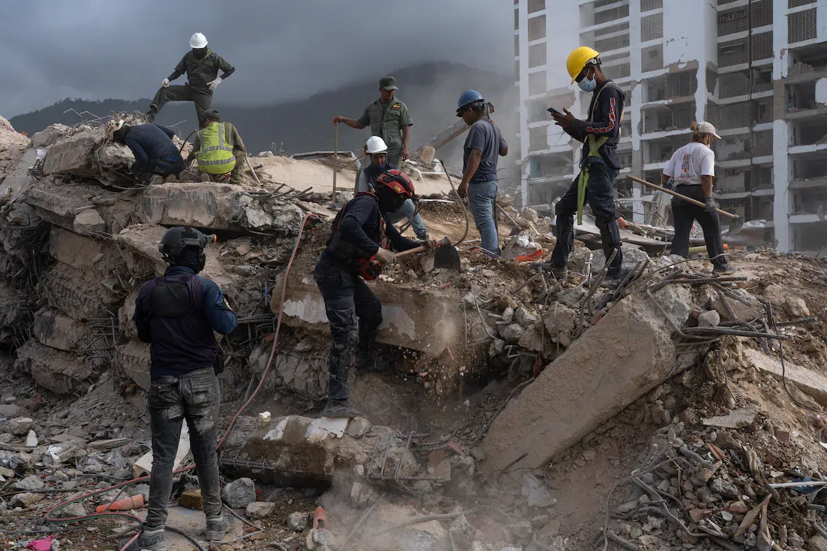 El Gobierno de De la Espriella pide al Congreso 1,2 billones para atender terremoto y apagón