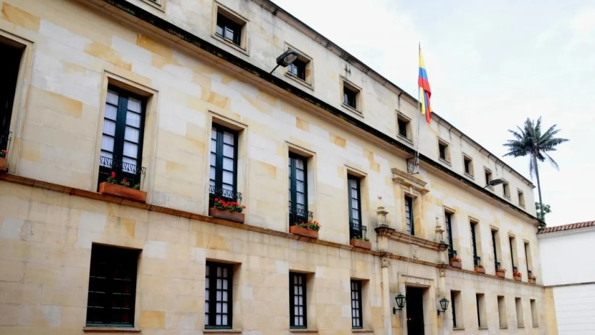 Unidiplo le pide al presidente Abelardo De La Espriella fortalecer la carrera diplomática