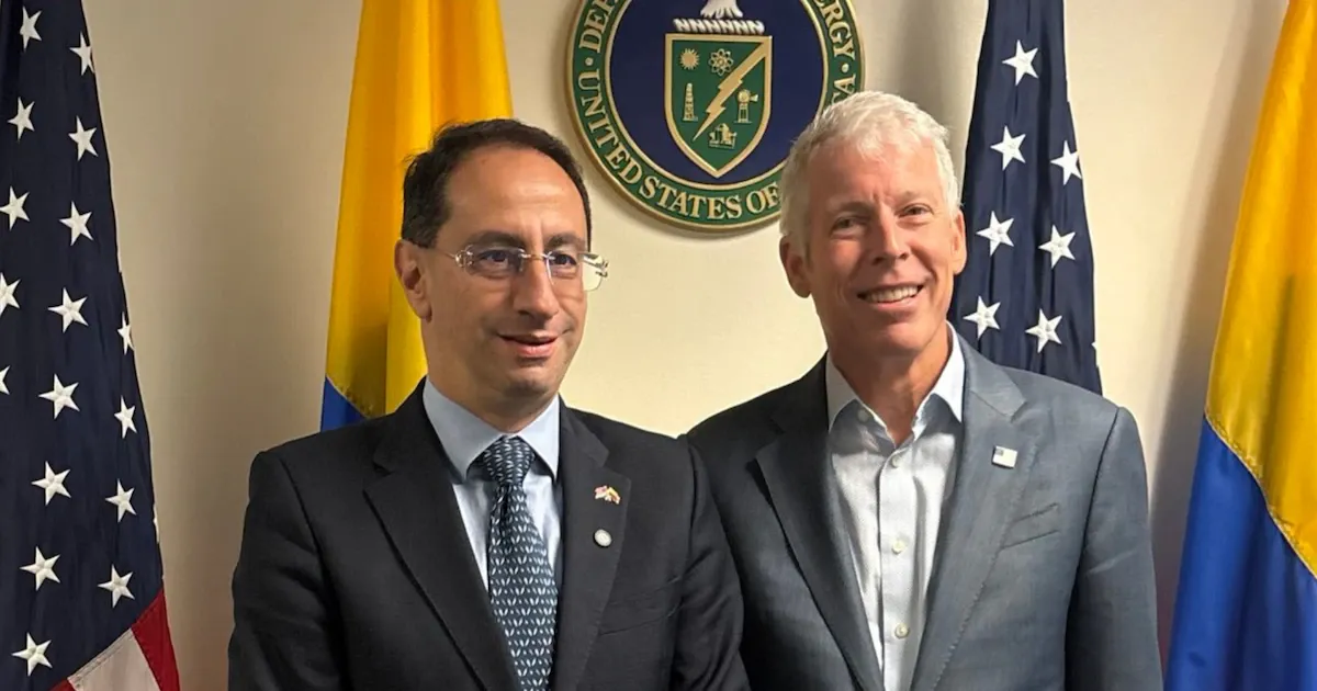 Restrepo se reunió con el secretario de Energía de EE. UU. para hablar de transición energética e inversión